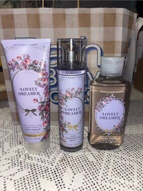 (2026) Bath & Body Works Lovely Dreamer Body Care Set - Lavender